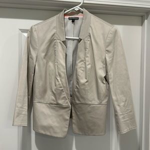 Express dress coat. Quarter link.